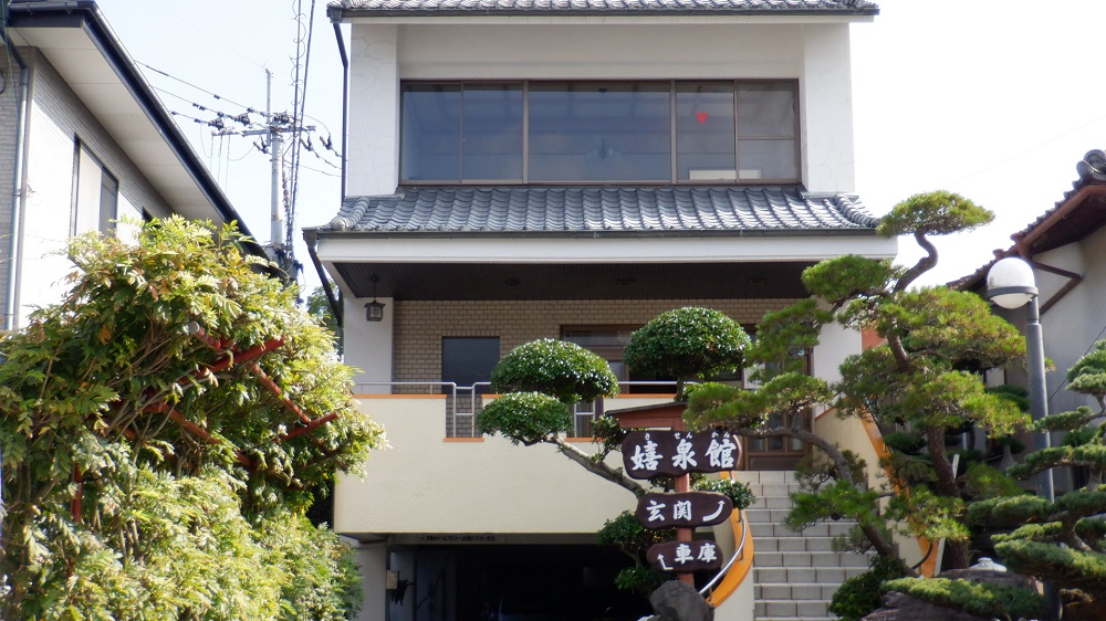 嬉野温泉の旅館嬉泉館