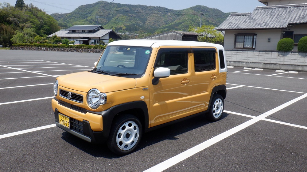 愛車と臼杵石仏駐車場