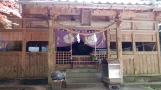 熊野神社の拝殿