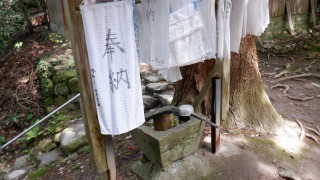 熊野神社の手水舎