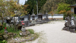 胎蔵寺敷地内の光景