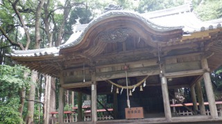 一ノ宮八幡社拝殿全景