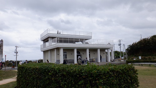 角島公園内にある建物