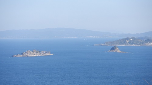 権現山展望台から見た軍艦島