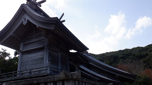 白兎神社本殿の裏側