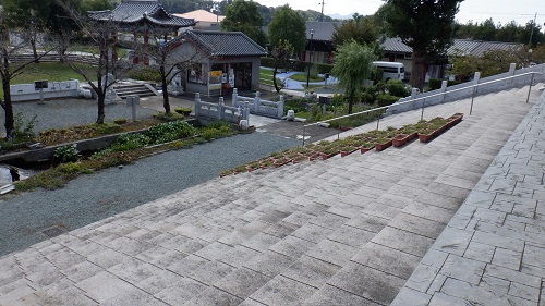 孔子公園内階段からの景色