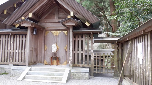 天岩戸神社の岩戸を参拝する入口