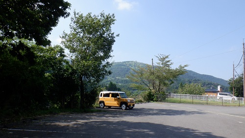 筋湯温泉の駐車場