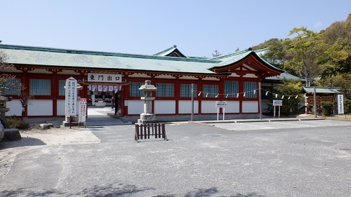 防府天満宮東門出口