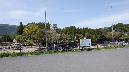 【三日月の滝】駐車場