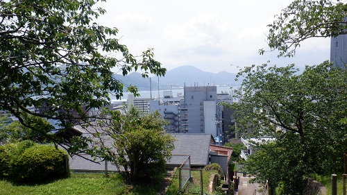 日和山公園から見た関門海峡