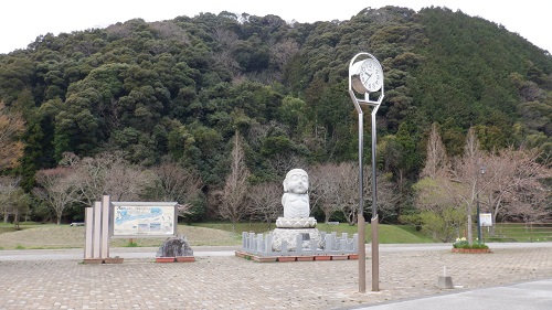 道の駅みとうの大仏と時計